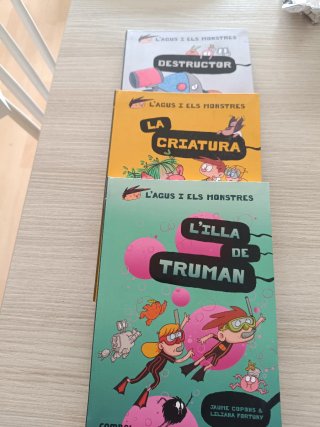 Llibres de l'Agus i els monstres