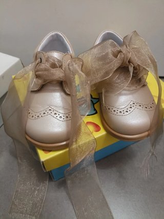 Lote 2 pares zapatos  Talla 20