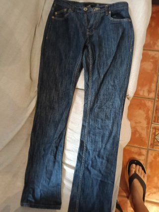Lote 3 pantalones y camiseta marrón