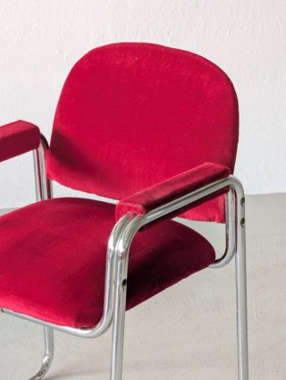 Silla tubular roja años 60
