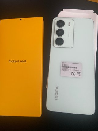 Móvil Realme 14x 5G a estrenar ,NUEVO!!