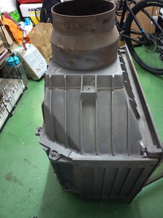 Cajetín chimenea leña de hierro