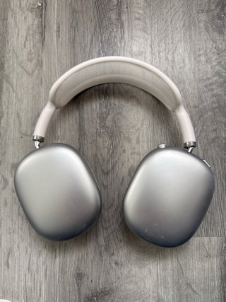 Cascos Inalámbricos plateados