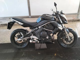 Kawasaki ER6N Negra