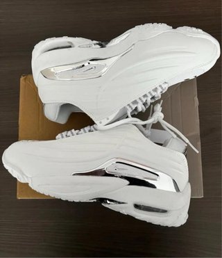 Zapatillas Nike NOCTA Plata y Blanco