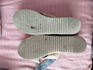 Sandalias Beige Cruzadas
