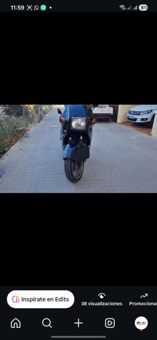 BMW K1 Negra
