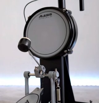 Batería Electrónica Alesis Nitro Pro como nueva