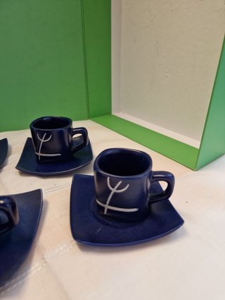 Juego 6 tazas y platos cerámica azul
