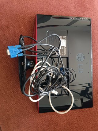 Monitor LG Flatron M227WDJ Digital TV