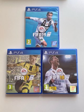 PS4 1TB + Controller + 3 Giochi