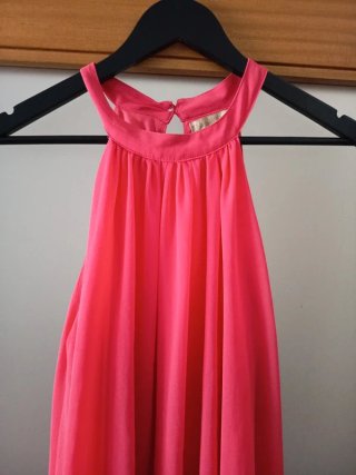 Vestido curto rosa