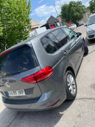 Volkswagen Touran 2016