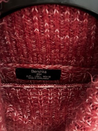 Maglione collo alto rosso e bianco