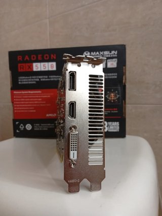 Tarjeta Gráfica RX 550 4GB