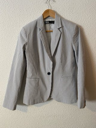 Traje Zara Raya Gris Talla M