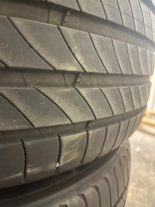 Michelin e-Primacy Tesla Model 3