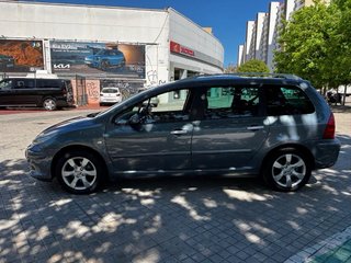 Peugeot 307 sw 2006 149.000 kms pegatina B