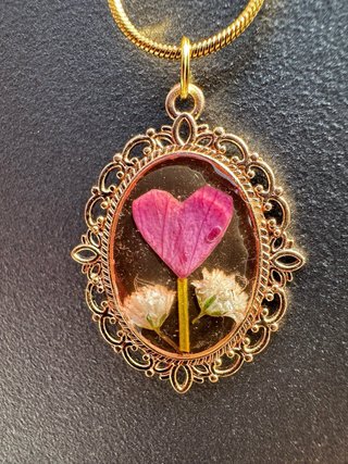 Ciondolo Resina Fiore Cuore Oro Rosa