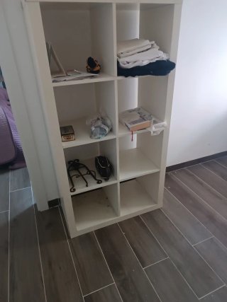 Mueble sofá y otros. Se regalan por cambio piso
