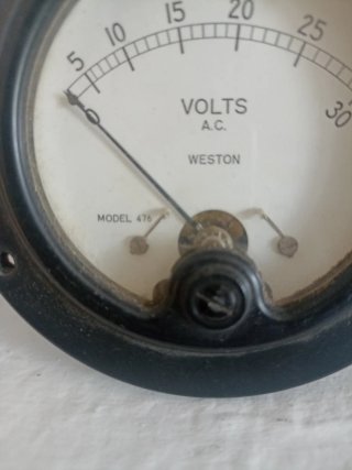 Voltímetro Weston Modelo 476 AC