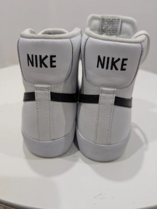 Nike Blazer Mid 77 Talla 38.5
