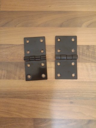 2 Bisagras metálicas negras