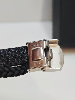 Pulsera Guess Hombre Cuero Trenzado Negro