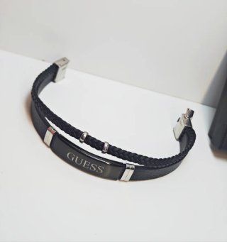 Pulsera Guess Hombre Cuero Trenzado Negro
