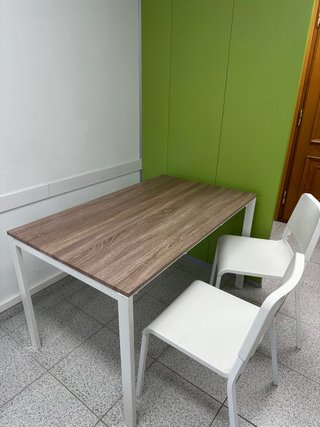 Conjunto mesa + 4 sillas ikea
