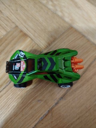 Hot wheels Sandivore.