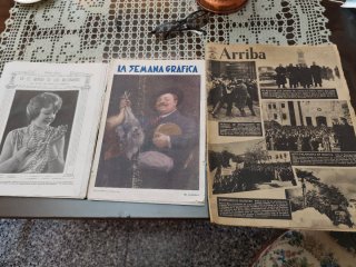 10  periódicos del abc. Originales y tres más.
