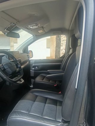 Peugeot Traveller 2025