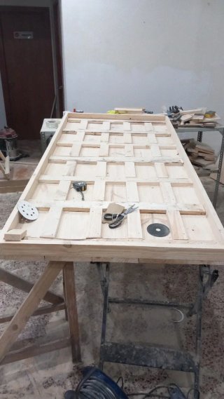 Puertas rústicas y de granero tipo antiguo