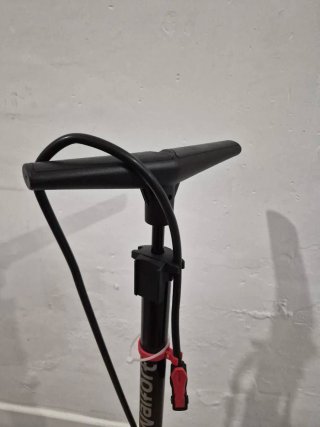 Bomba de pie Walfort para bicicleta