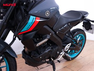 YAMAHA MT 125