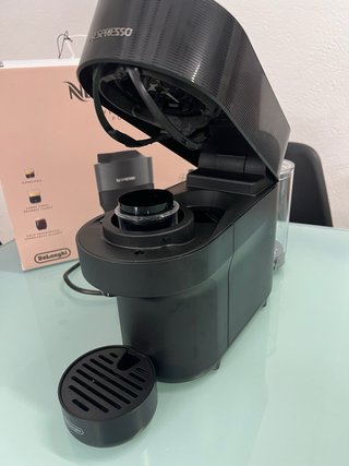 Cafetera Nespresso Vertuo Pop Negra