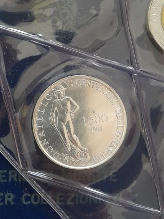 Divisionale Lire 1986, 2 x 500 lire Argento