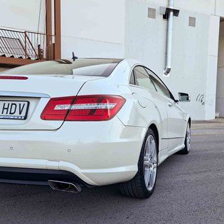 MERCEDES BENZ E COUPE 350CDI 3.0 V6 7G-Tronic