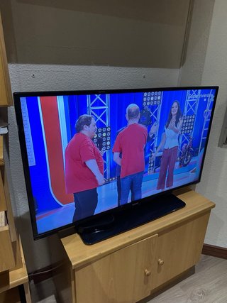Televisión Philips 40” 40pfl3008h/12