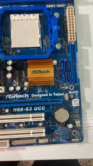 Placa Base ASRock N68-S3 UCC Socket AM3 RAM 1600