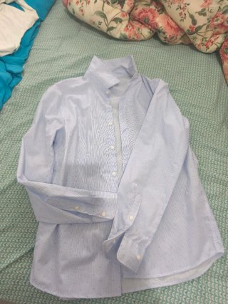 Camisa celeste, talla 12-13 una sola puesta