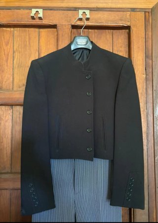Traje corto hombre negro y gris