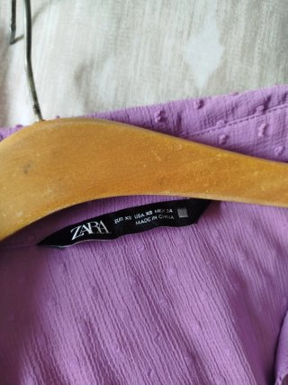 Vestido plisado zara