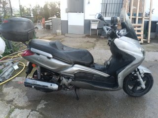 TGB Maxi Scooter Plata