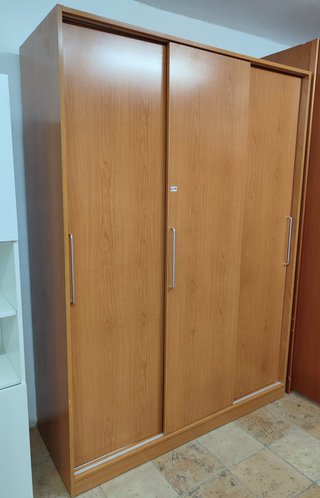 ARMARIO PUERTAS CORREDERAS