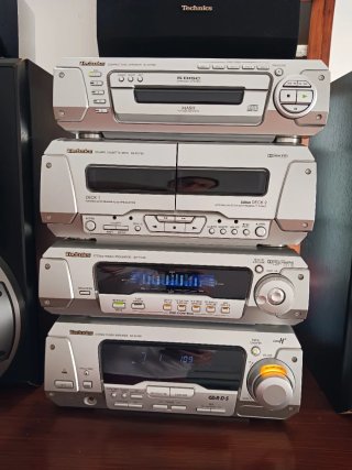 Equipo Sonido Technics SH-EH 760 + Altavoces