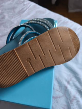 Sandalias Alma en Pena Azules y Plateadas