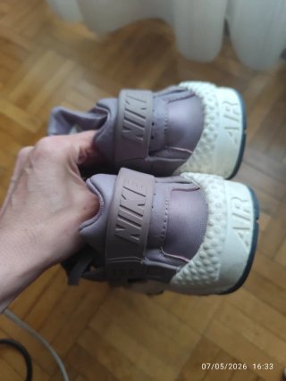 Nike Air Huarache Serpiente Morada Talla 38