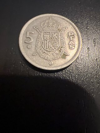 Monedas 5 Pesetas España Cada una se vende a 0,50€